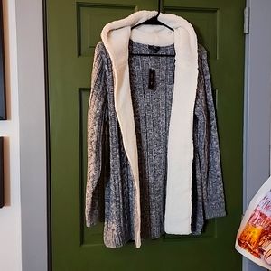 Lety&Me cardigan size M, gray with white trim